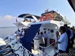 Pramono Luncurkan 2 Kapal Baru Dishub untuk Transportasi di Kepulauan Seribu