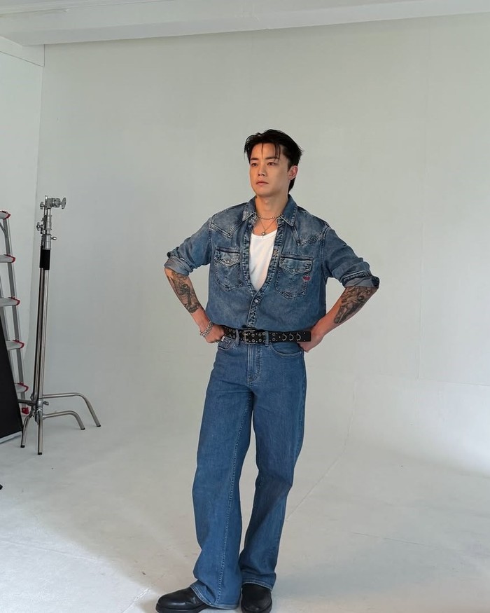 Tak hanya itu, Wootae juga aktif membagikan koreografi ciptaannya sendiri melalui akun Instagram pribadinya. Selain menjadi member Mbitious, kini ia mulai memperluas kariernya di dunia tari dengan mendirikan dance crew, Badd Company./ Foto: instagram.com/