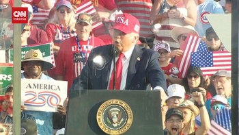 VIDEO: Trump Pamer Rencana Mau Gelar Laga UFC di Gedung Putih