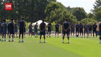 VIDEO: Momen Pemain PSG Mengheningkan Cipta untuk Diogo Jota