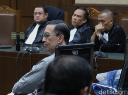 Tom Lembong Klaim Ditarget Jadi Tersangka: Tak Ada Aliran ke Saya