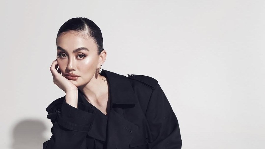 Unggahan Agnez Mo di Instagram saat momen makan di restoran
