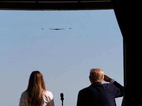 Trump Pamer Jet Bomber B-2 Rayakan Independence Day: AS Menang!