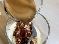 Uniknya Rujak Affogato, Paduan Es Krim, Espresso dan Bumbu Rujak