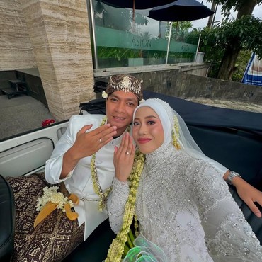 Terpopuler: Red Sparks Hadiri Ngunduh Mantu Megawati Hangestri hingga Viral Istri Menteri UMKM Diduga Minta Fasilitas ke Eropa