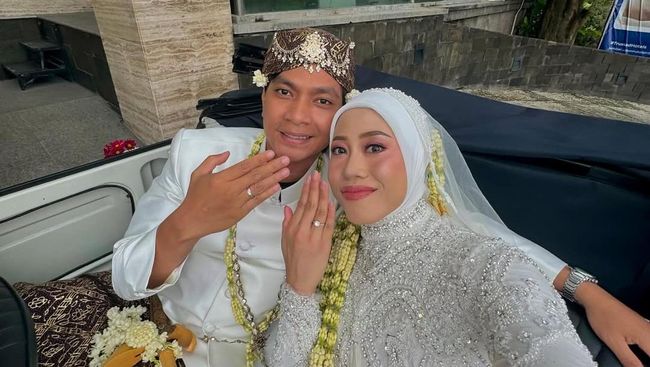 Terpopuler: Red Sparks Hadiri Ngunduh Mantu Megawati Hangestri hingga Viral Istri Menteri UMKM Diduga Minta Fasilitas ke Eropa