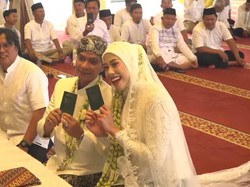 Megawati dan Dio Resmi Menikah, Ini Momen Sakralnya