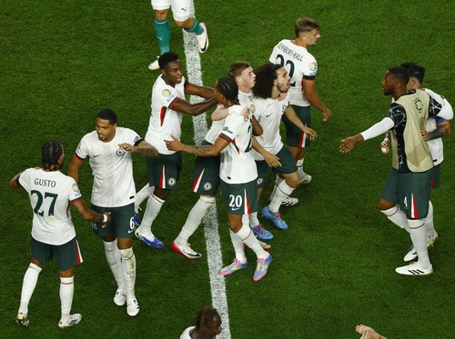 Chelsea di Piala Dunia Antarklub: Di-Bully, Lalu Habisi 2 Klub Brasil