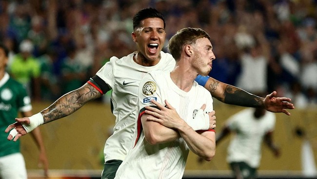 Chelsea berpotensi mencetak sejarah usai lolos ke final Piala Dunia Antarklub 2025 usai mengalahkan Fluminense 2-0 di Stadion MetLife, Rabu (8/7) dini hari WIB.