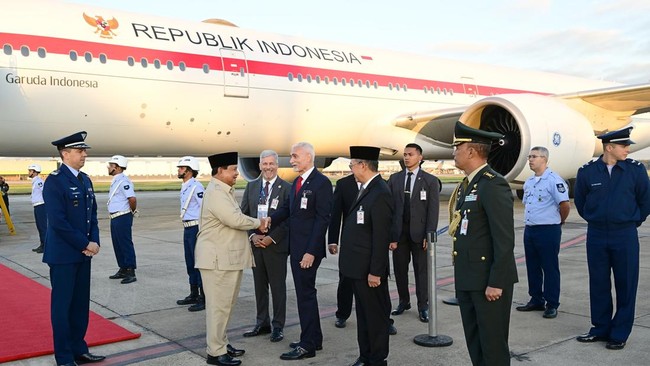 Prabowo di KTT BRICS sampai Khamenei Perdana Muncul ke Publik Presiden Prabowo Subianto di KTT BRICS, Rio De Janeiro, Brasil, hingga kemunculan Ayatollah Ali Khamenei jadi perhatian berita internasional selama akhir pekan.
