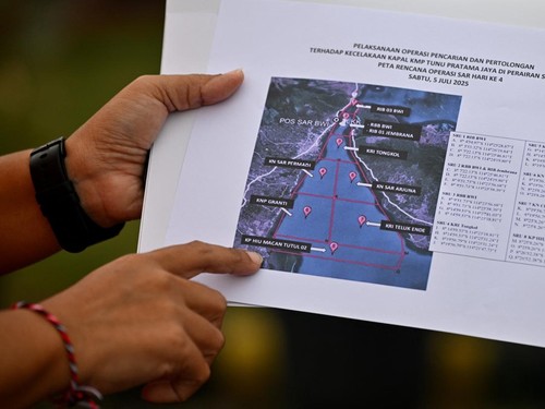 Objek Diduga KMP Tunu Terdeteksi di Kedalaman 40-50 Meter Selat Bali