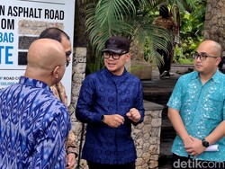 Chandra Asri Group Ajak Kementerian Kembangkan Aspal Plastik, Termasuk di Bali