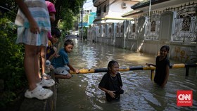 Perumahan Binong Permai Tangerang Terendam Banjir, Warga Tagih Solusi