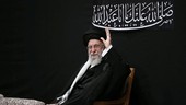 FOTO: Momen Perdana Khamenei Muncul Usai Jadi Target Pembunuhan Israel
