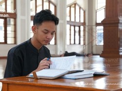 Sempat Tinggal di Masjid Selama 5 Tahun, Kini Farel Berhasil Lolos Unpad
