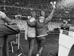 Konser Reuni Oasis Diwarnai Insiden Tragis, Seorang Penonton Meninggal Dunia