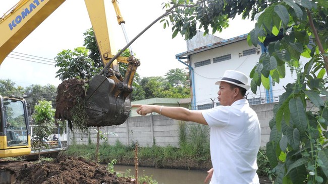 Warga Desa Citeureup berterima kasih atas pembangunan pintu penahan air di sekitar Jembatan Pasigaran Dayeuhkolot yang diinstruksikan Bupati Dadang Supriatna.