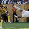 FOTO: Mbappe Cetak Gol Ciamik, Madrid Menangi Duel Menegangkan