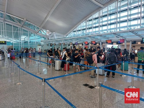 4 Bandara di NTT Tutup Imbas Erupsi Gunung Lewotobi Laki-laki