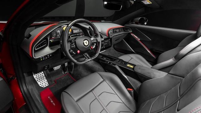 Ferrari Ungkap Detail Mobil Listrik Pertama, Tenaganya Dahsyat Pemilik logo kuda jingkrak itu menamainya "Elettrica", dan jantung pacunya diungkap di kantor pusatnya di Maranello, Italia.