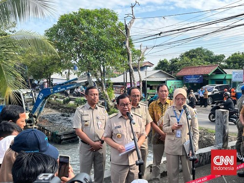Pramono Minta Maaf ke Warga Cawang yang Dikepung Banjir