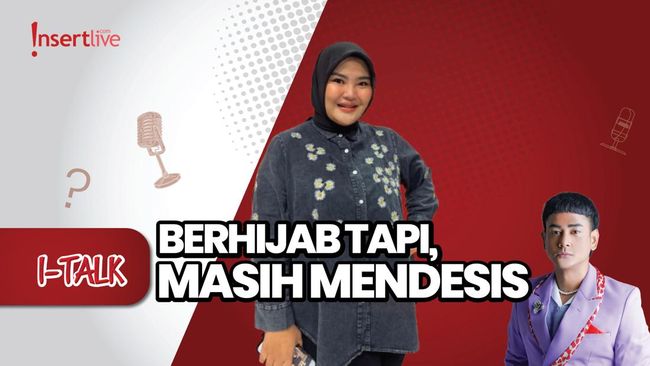 Rosa Meldianti Berhijab, Nggak Ngoyo Jadi Artis Cari Rezeki Realistis
