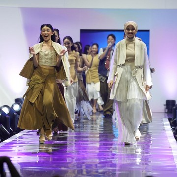 KAO x SOE Jakarta Pamerkan Pesona Tenun di Panggung 