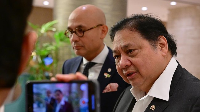 Airlangga Hartarto mendampingi Presiden Prabowo Subianto menghadiri Konferensi Tingkat Tinggi BRICS 2025 di Museum of Modern Art (MAM), Rio de Janeiro, Brasil.