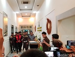 Jadi Tersangka Dugaan Kasus Korupsi Pasar Cinde, Harnojoyo Minta Maaf