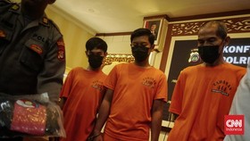 Polisi: Tersangka Cekcok Ojol Bukan dari Pelayaran, Kerja di Pelabuhan
