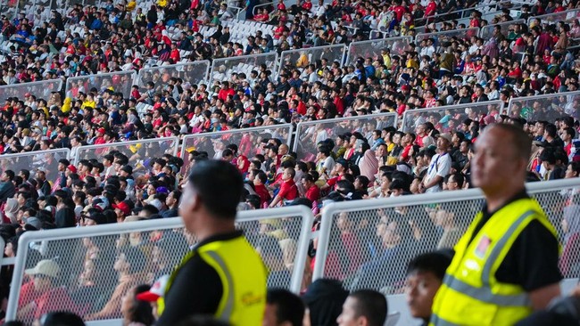 Rekor penonton di Piala Presiden 2025 tercipta saat bentrok Liga Indonesia All Star melawan Oxford United di Stadion GBK.