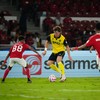 FOTO: Ole Romeny Pamer Skill, Oxford United Tekuk Indonesia All Star