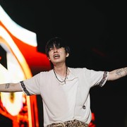 Tampil di Prambanan Jazz Festival 2025, eaJ Park Pakai Batik hingga Beri Dukungan untuk Palestina