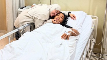 img-title Praz Teguh Mendadak Dilarikan ke RS, Ada Apa?