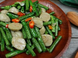 Resep Oseng Kacang Panjang Campur Bakso yang Sedap Buat Bekal