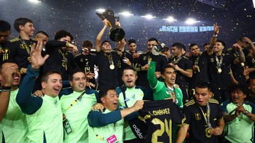 Berita Panas dari Dunia Sport CNN : FOTO: Pesta Meksiko di Final Gold Cup