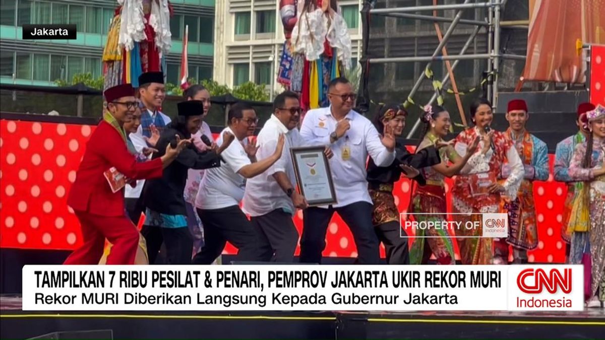 Pemprov DKI Ukir Rekor MURI Lewat 7.000 Pesilat dan Penari