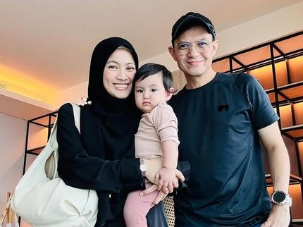 5 Potret Aulia Anak Bungsu Alyssa Soebandono & Dude Harlino Selalu Ramai Dikomentari Netizen