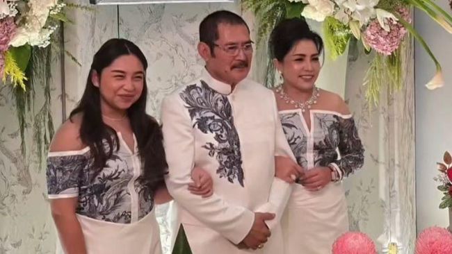 Disebut Kembaran Ibunda, Ini 7 Potret Khirani Anak Mayangsari dan Bambang Trihatmodjo