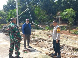 Banjir Imbas Tanggul Jebol di Ciputat Surut, Warga Tinggalkan Pengungsian