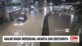 VIDEO: Banjir Masih Merendam Jakarta dan Sekitarnya