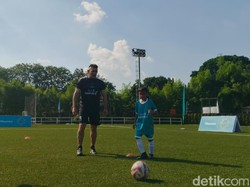 Cristian Gonzales: 11 Pemain Asing di Klub Super League Terlalu Banyak!