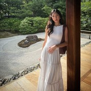 Get The Look: Inspirasi Gaya Chic yang Simpel Ala no na Shaz