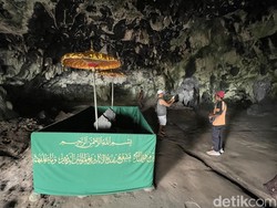 Jejak Terakhir Anak Angkat Nyi Roro Kidul di Goa Panggung Pangandaran