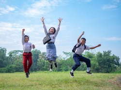 Apa yang Dilakukan Saat Hari Pertama Masuk Sekolah? Simak Kegiatannya