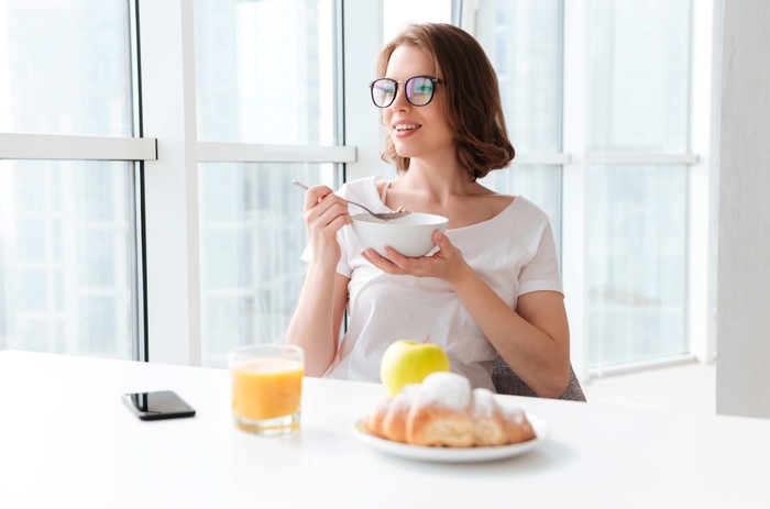 Ritual pagi hari yang berkaitan dengan kesuksesan hidup juga adalah olahraga, sarapan sehat, dan terhidrasi.