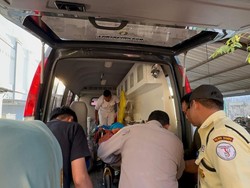 Balita Korban Mobil Patroli Polisi Dirujuk ke RSUD NTB, 1 Masih Kristis