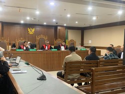 Hakim: Eks Jaksa Kejari Jakbar Bikin Korban Investasi Bodong Rugi Rp 17,8 M