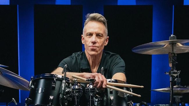 Drummer Matt Cameron mundur dari Pearl Jam setelah 27 tahun bergabung dengan band tersebut.
