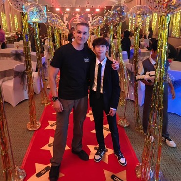 Cari Ibu Sambung Untuk Anak, Ini 7 Potret Okan Kornelius Jadi Ayah Siaga Sang Putra